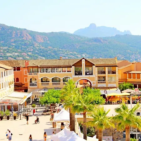 Hébergement de vacances Hameau Pr8